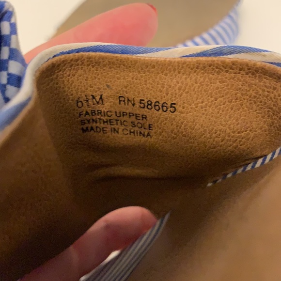 Blue stripe sandals - Picture 4 of 5